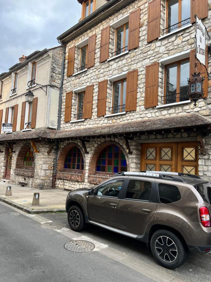 Sur Le Loing Hotel Moret-sur-Loing Exterior foto